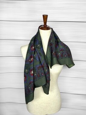 Barker Black Skull Paisely Twill
Silk Scarf Dark Green Hand Rolled Made in Italy